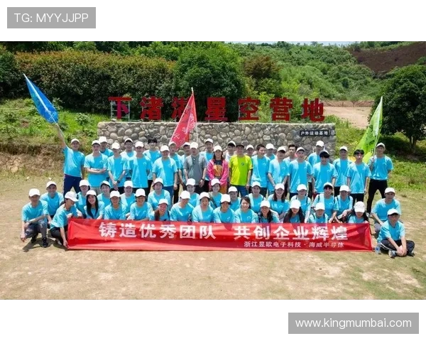 星空体育中国官网：掌握最新体育培训课程与专业教练团队介绍