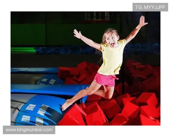 乐动体育蹦床助你释放潜能,享受极致的运动快乐与身体锻炼 乐动体育蹦床助你释放潜能,享受极致的运动快乐与身体锻炼